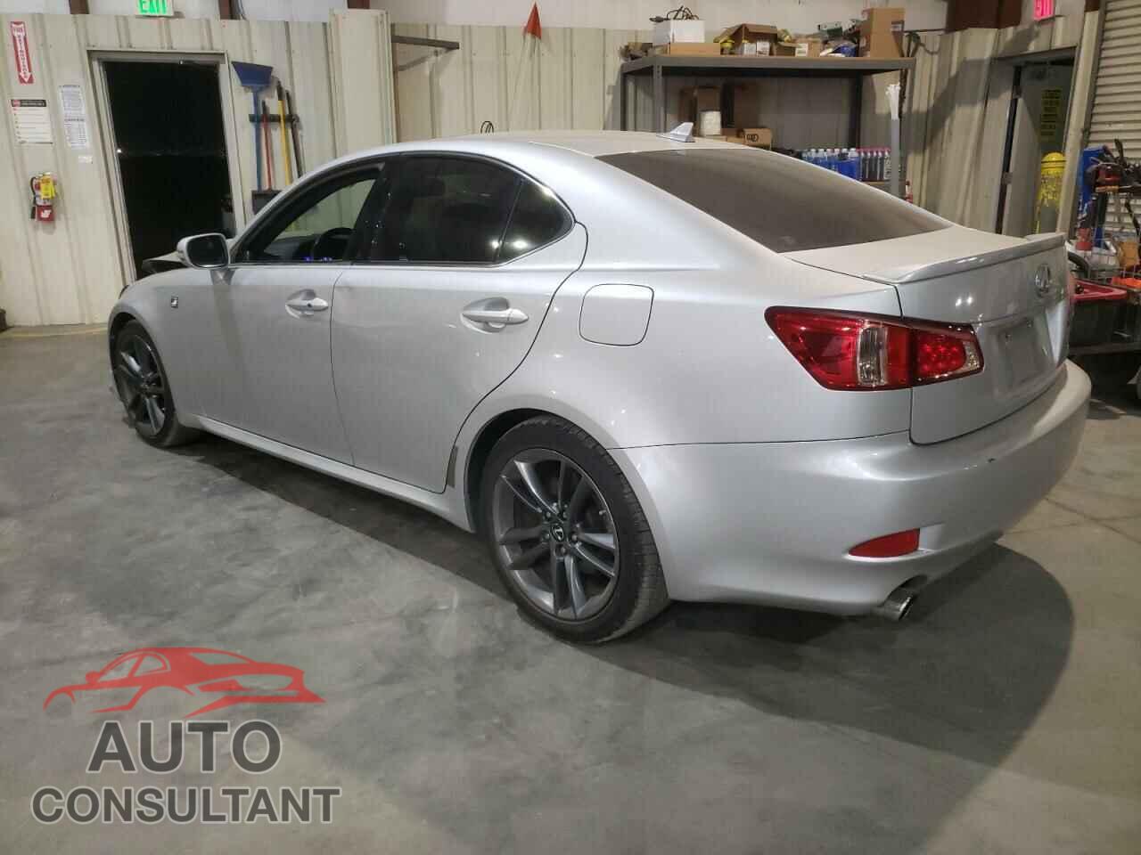 LEXUS IS 2011 - JTHBF5C28B5131263