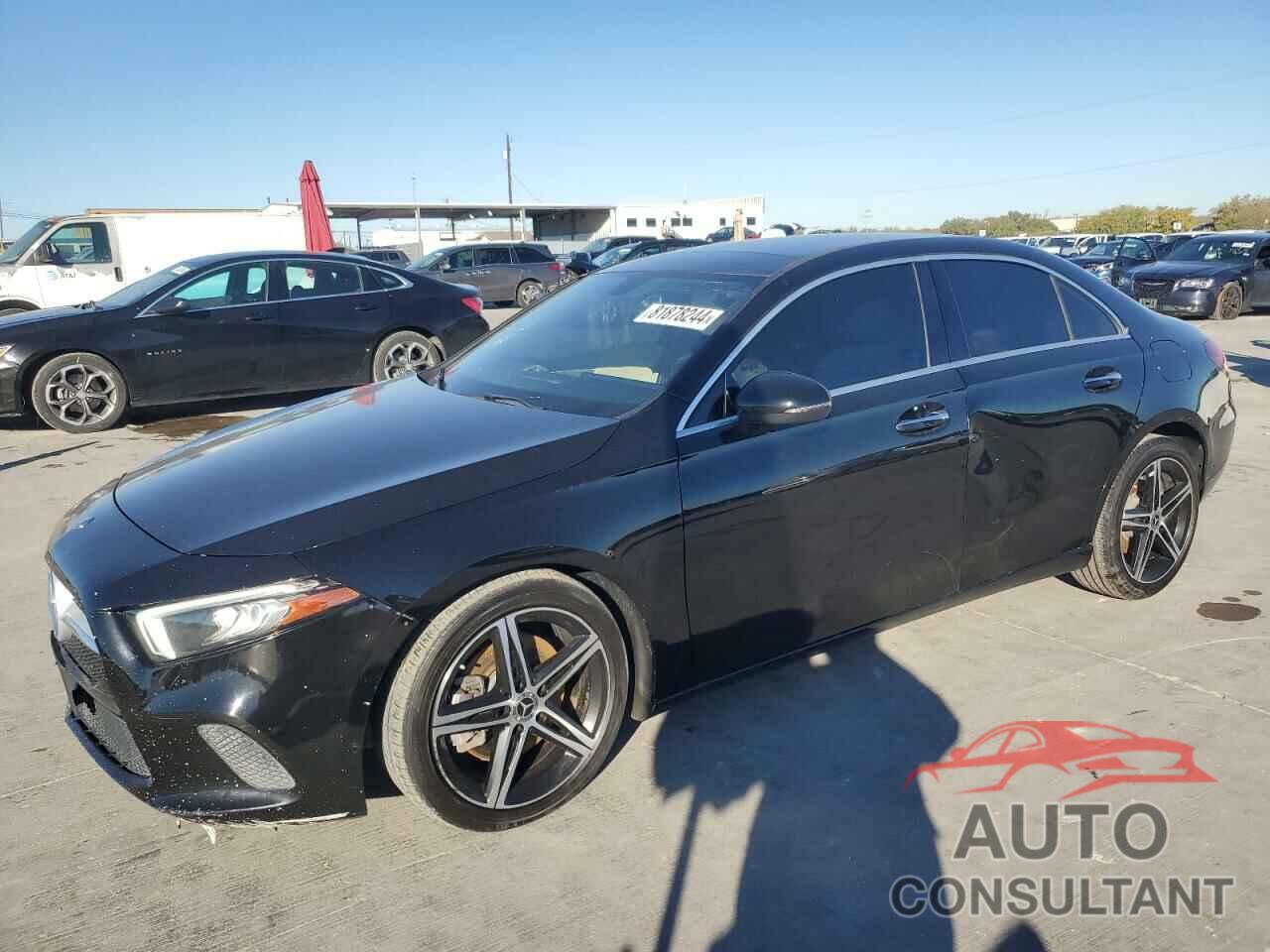 MERCEDES-BENZ A-CLASS 2019 - WDD3G4EB9KW033143