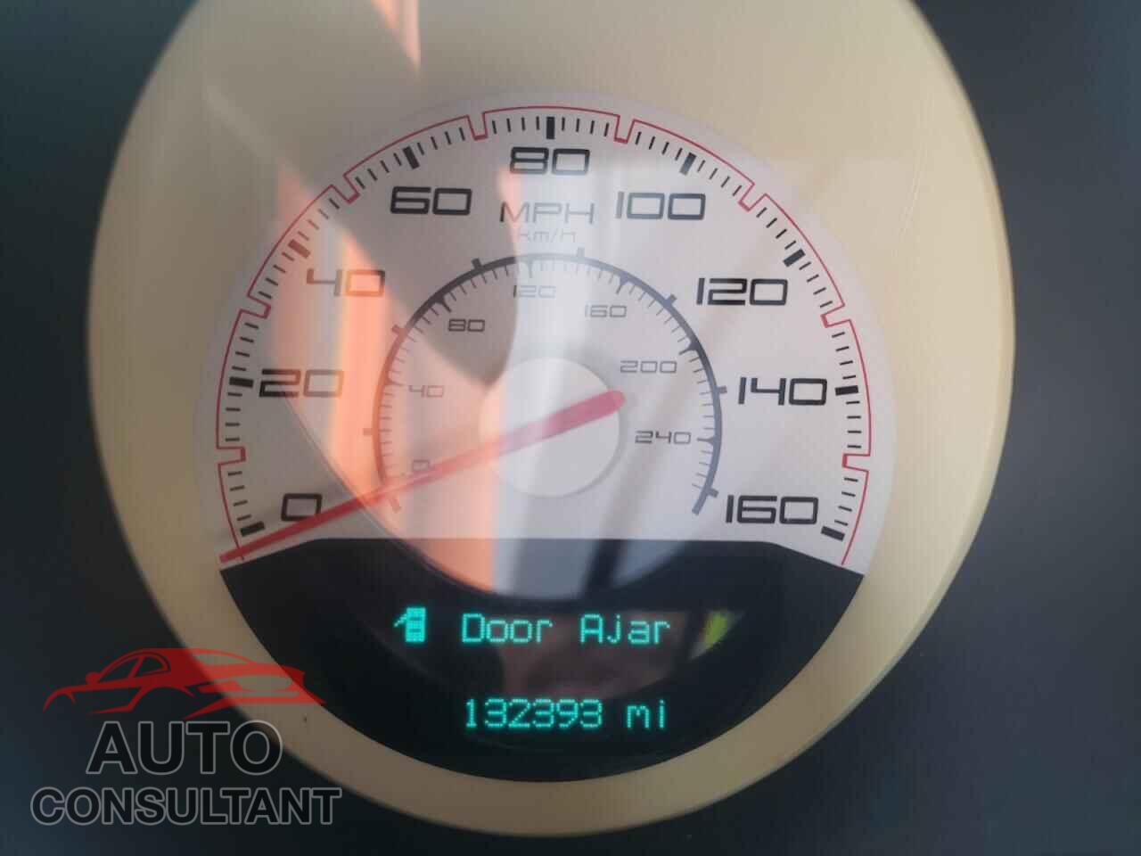 DODGE CHALLENGER 2013 - 2C3CDYBT8DH663376