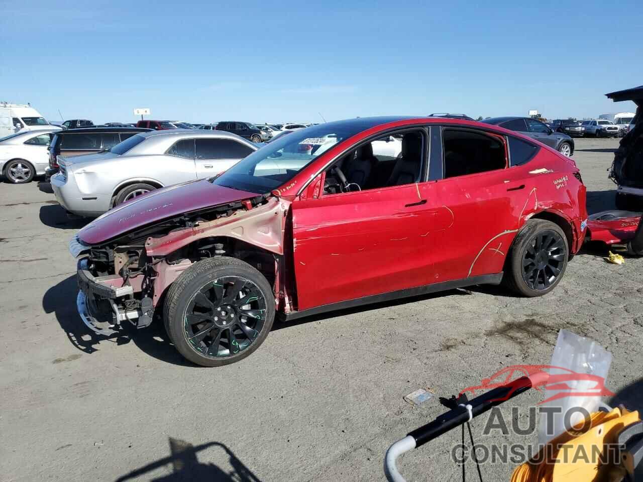 TESLA MODEL Y 2021 - 5YJYGDEE4MF222672