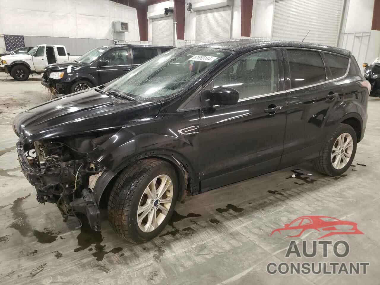 FORD ESCAPE 2017 - 1FMCU0GD0HUB23677