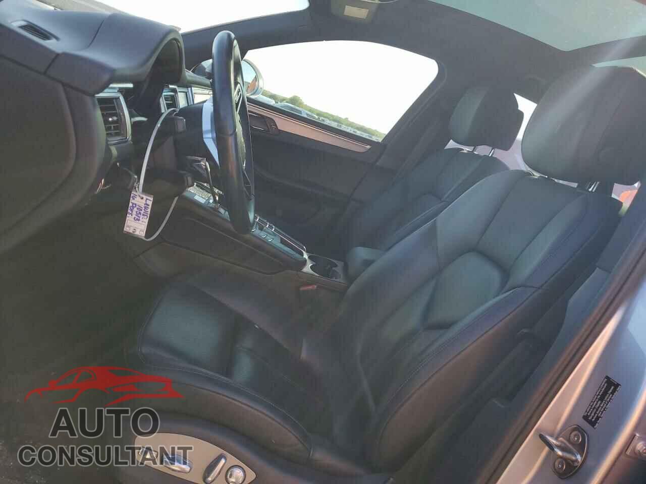 PORSCHE MACAN 2016 - WP1AB2A55GLB46776