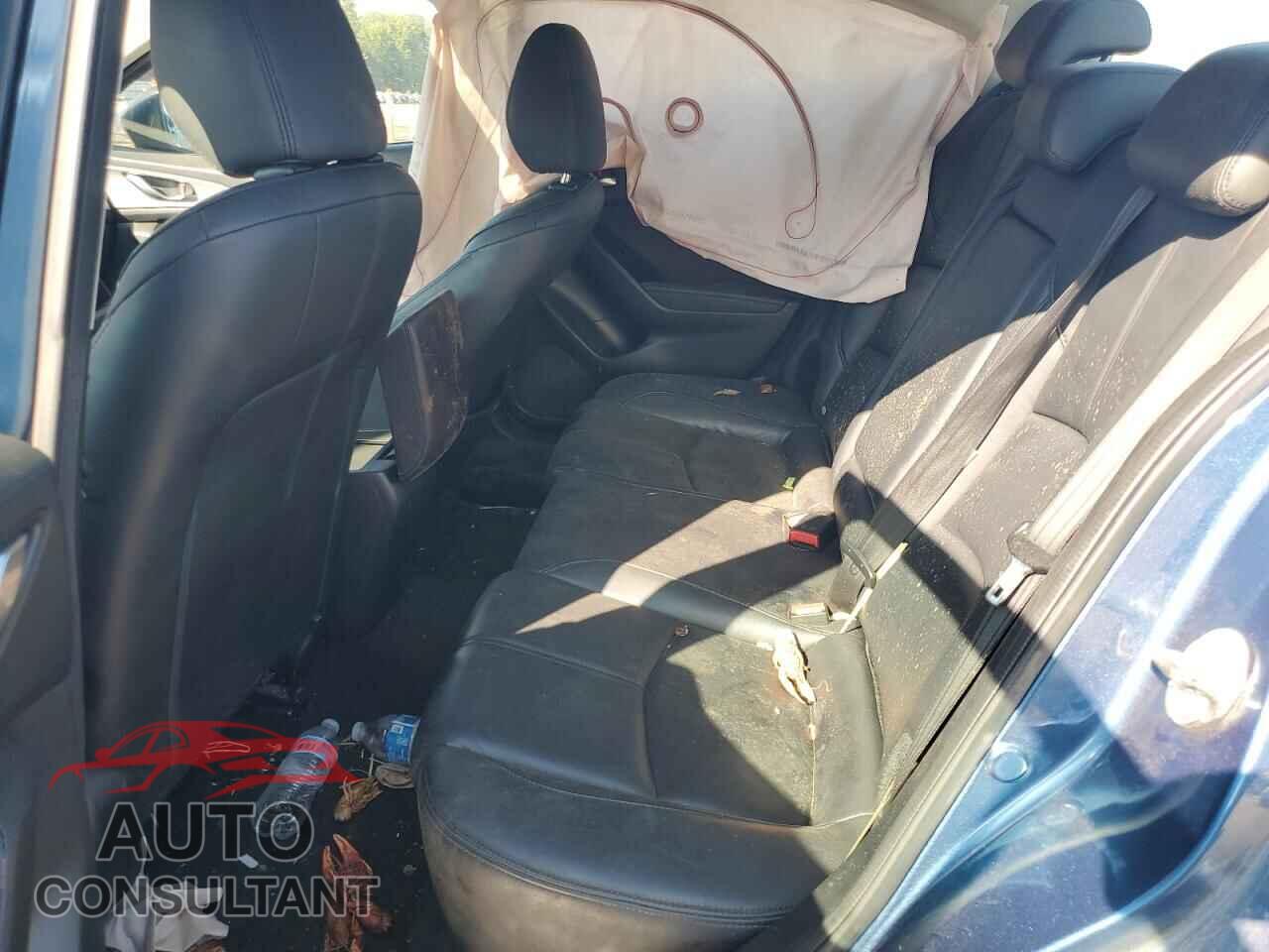 MAZDA 3 2017 - 3MZBN1V76HM119585