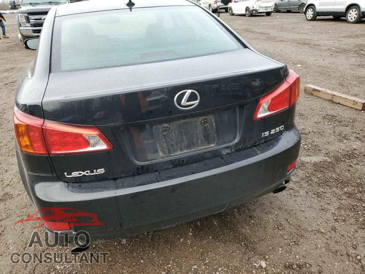 LEXUS IS 2010 - JTHBF5C28A2094392