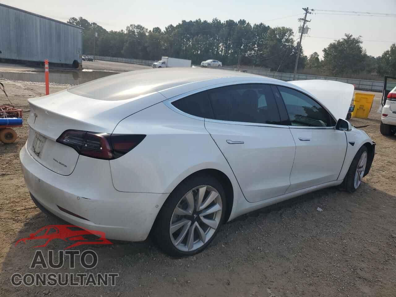 TESLA MODEL 3 2018 - 5YJ3E1EB3JF112194