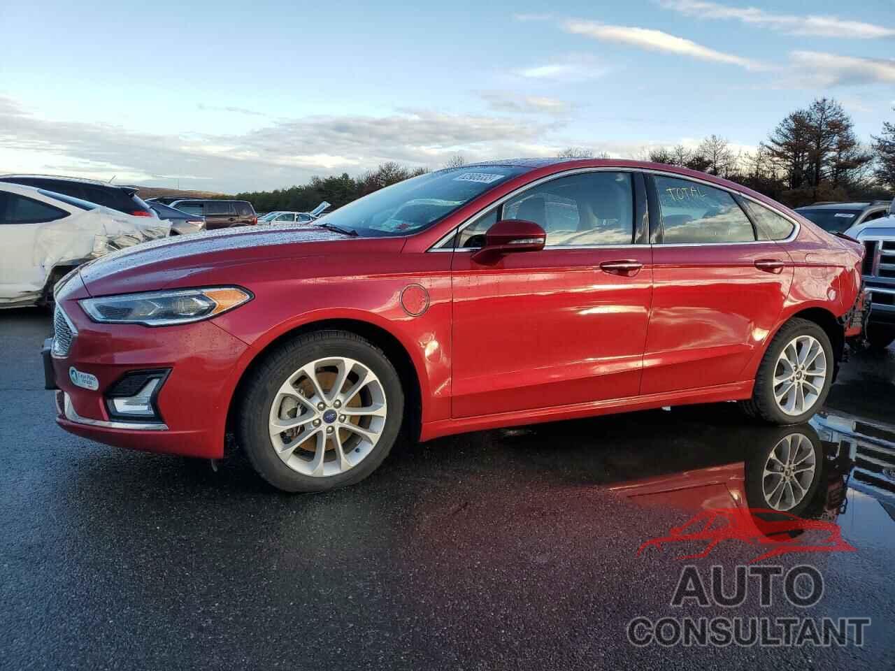 FORD FUSION 2020 - 3FA6P0SU0LR158550