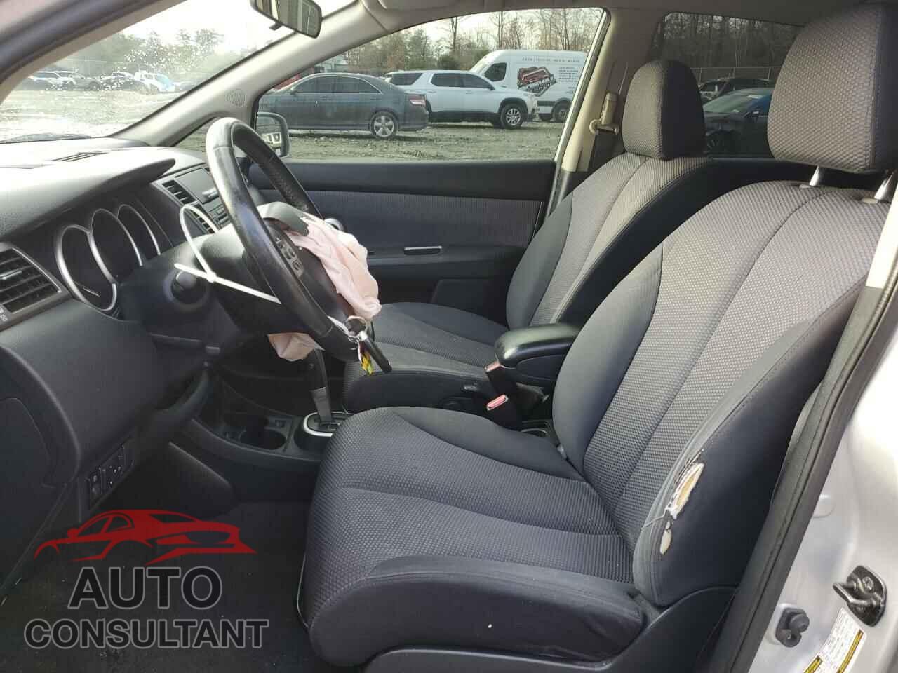 NISSAN VERSA 2009 - 3N1BC13E09L405789