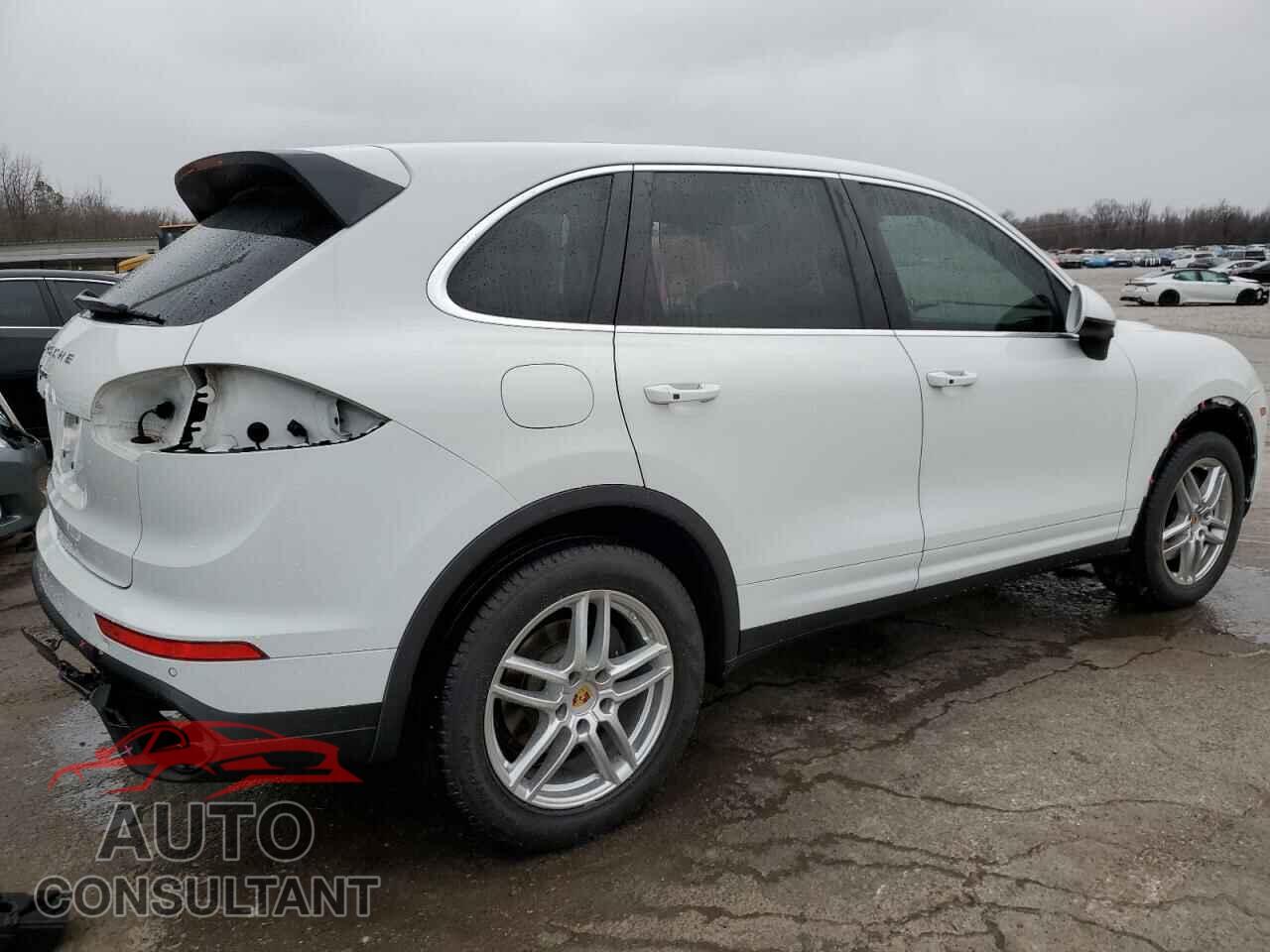 PORSCHE CAYENNE 2016 - WP1AA2A24GLA10972