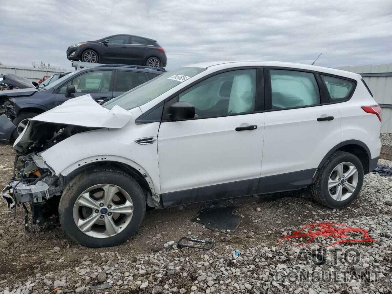 FORD ESCAPE 2015 - 1FMCU0F72FUC23207