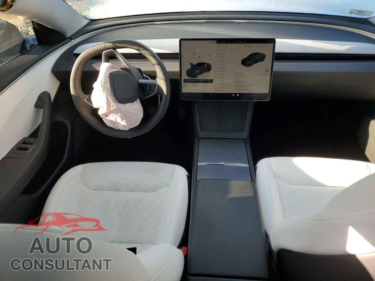 TESLA MODEL 3 2024 - 5YJ3E1EB5RF815615