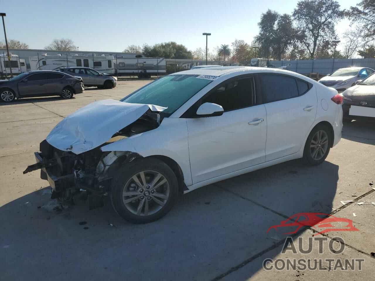 HYUNDAI ELANTRA 2018 - 5NPD84LF0JH352811