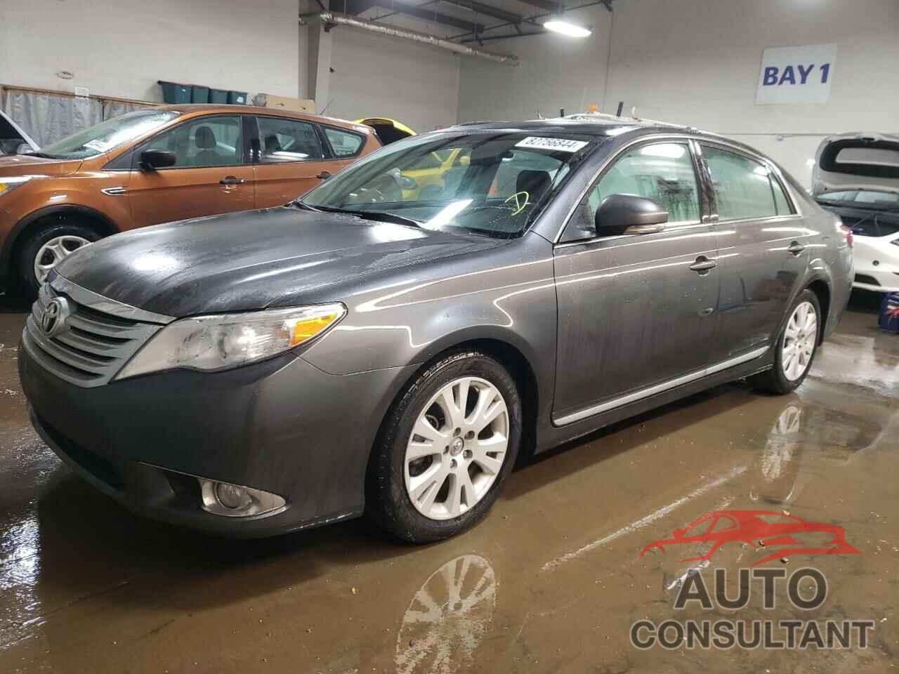 TOYOTA AVALON 2011 - 4T1BK3DB9BU386330
