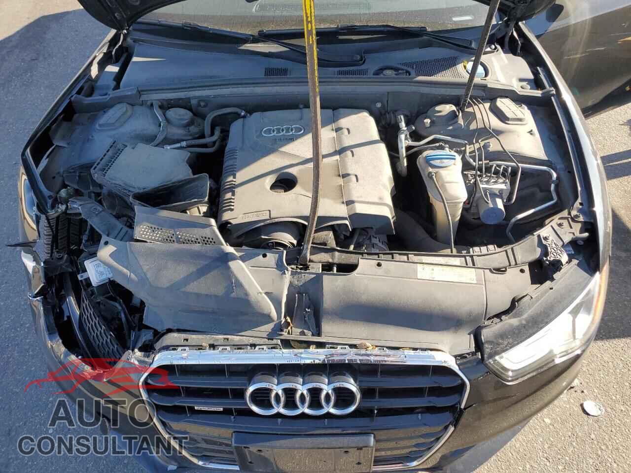 AUDI A5 2013 - WAUGFAFR8DA031440