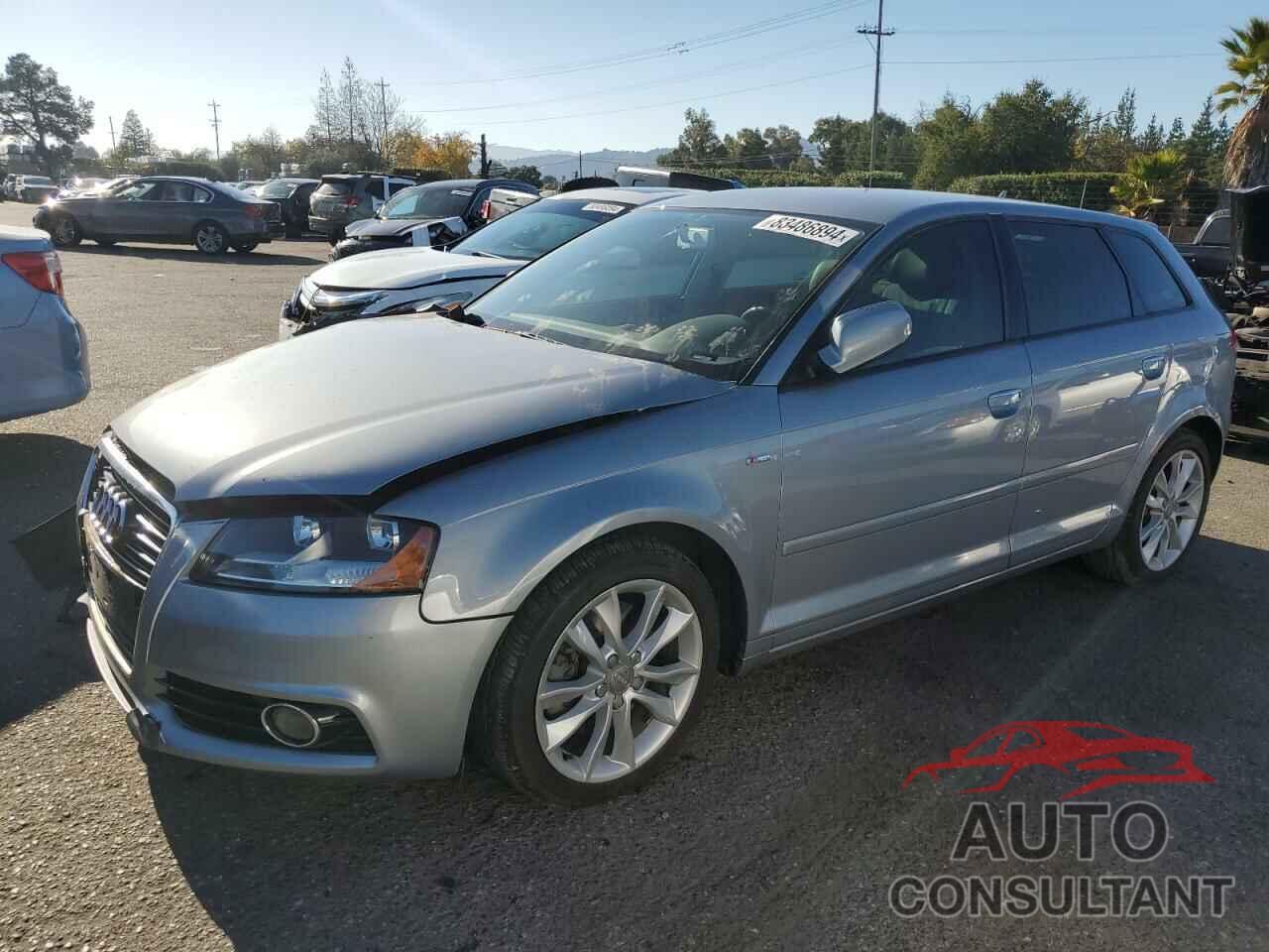 AUDI A3 2012 - WAUBEAFM9CA109532