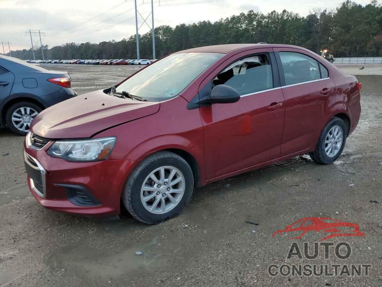 CHEVROLET SONIC 2018 - 1G1JD5SH9J4102618