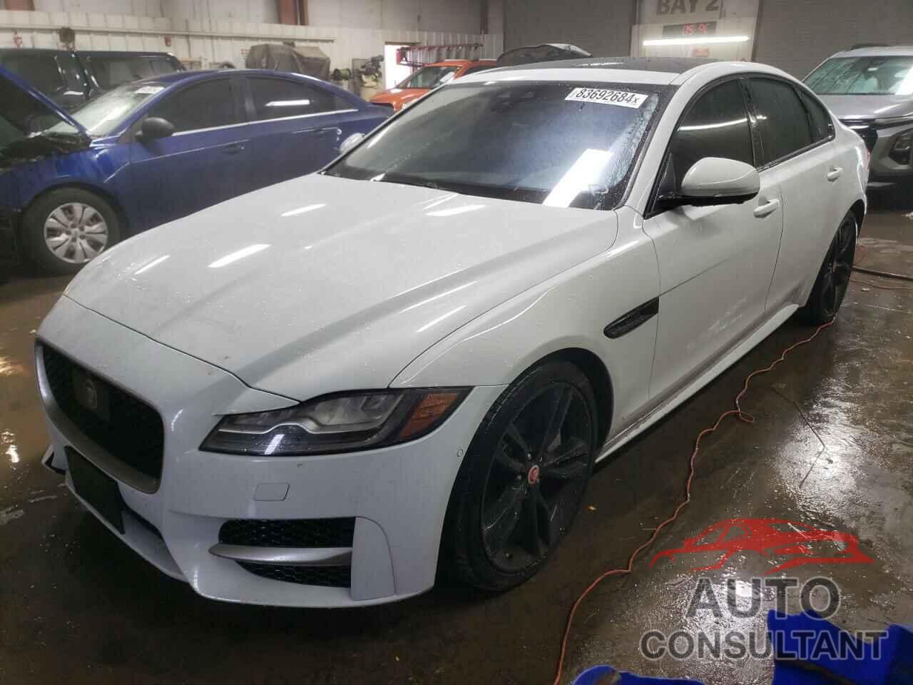 JAGUAR XF 2016 - SAJBL4BV5GCY00349