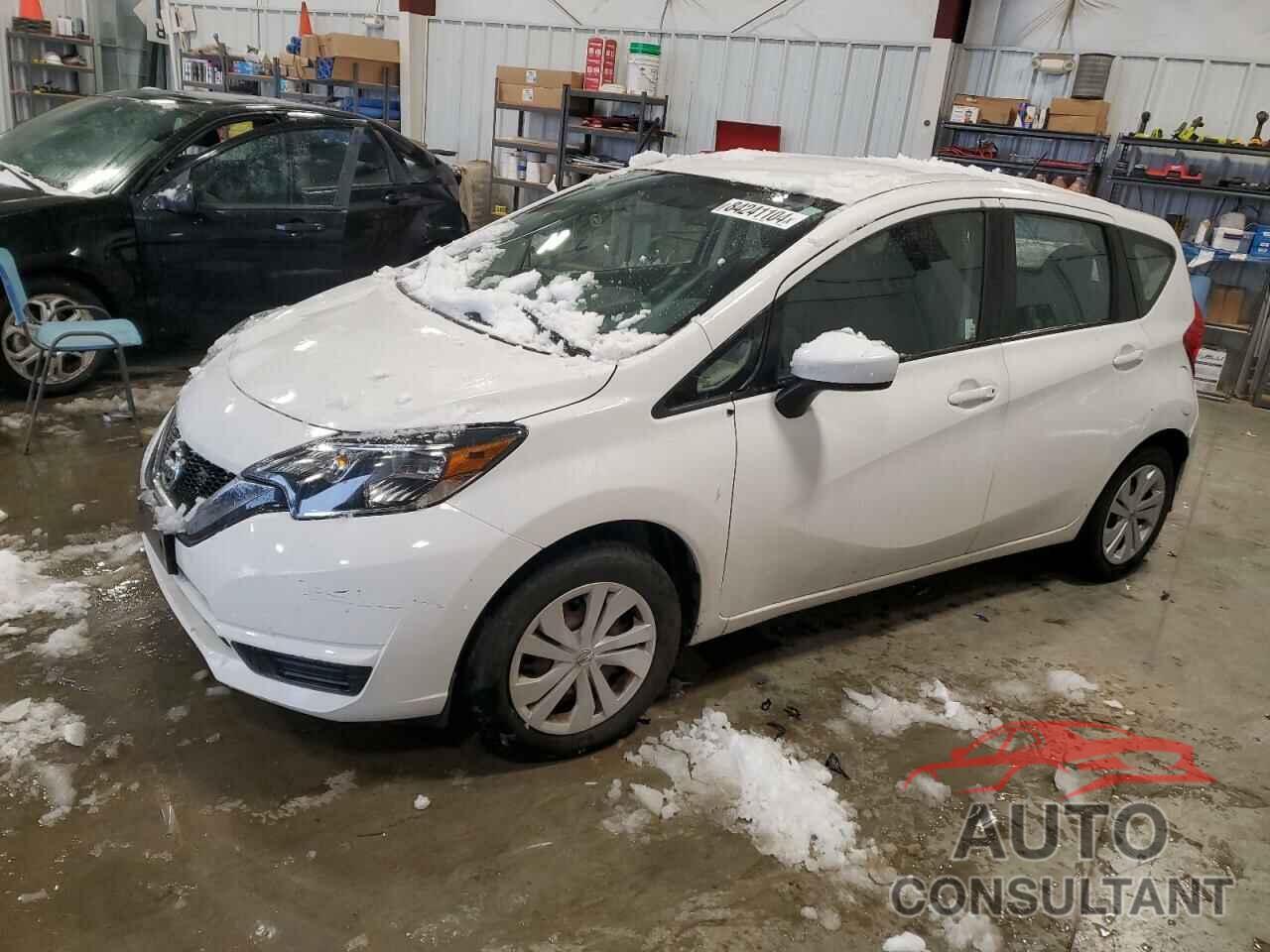 NISSAN VERSA 2017 - 3N1CE2CP0HL354993