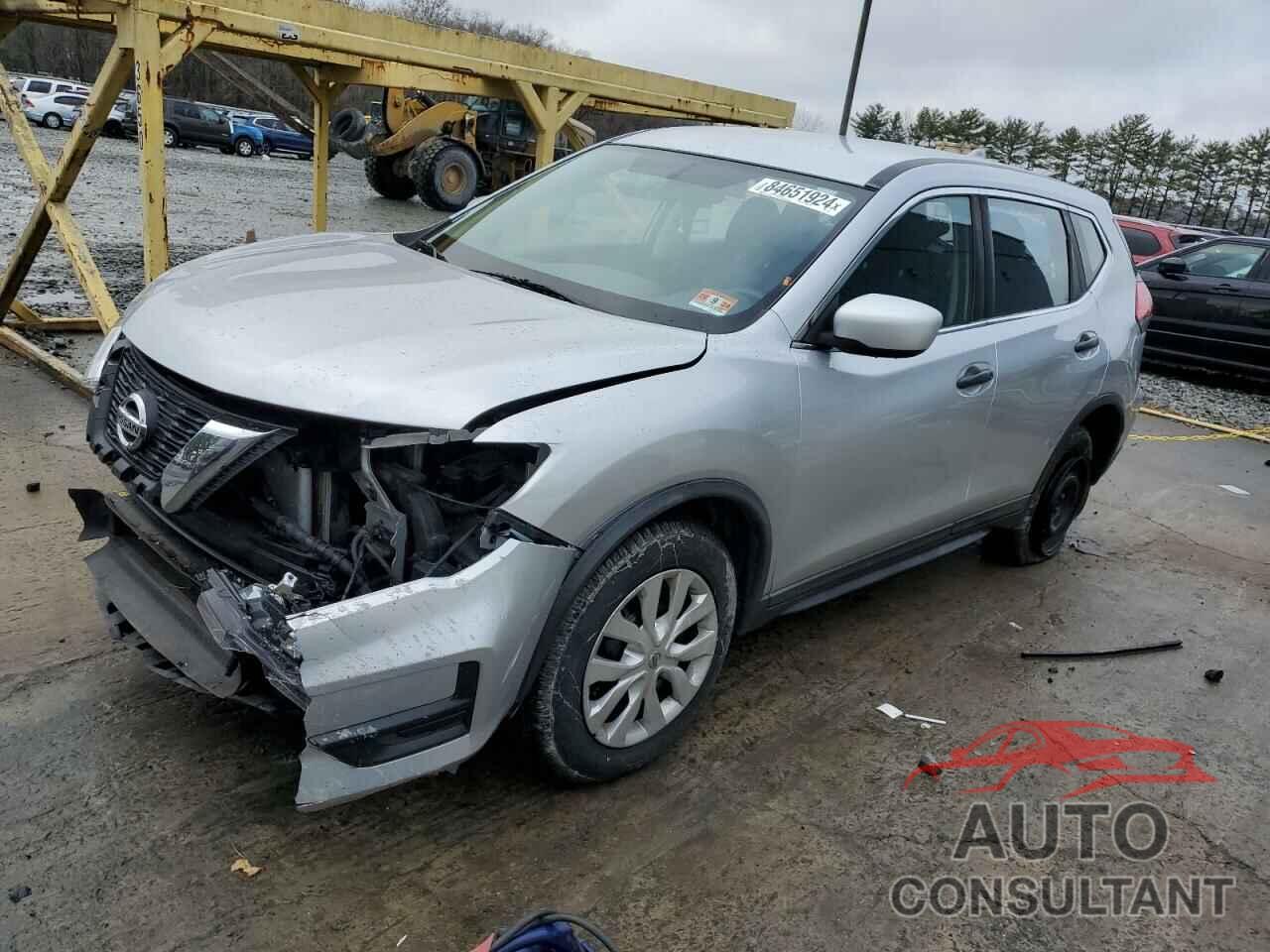 NISSAN ROGUE 2017 - KNMAT2MV4HP539107