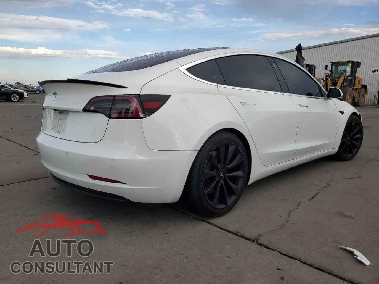 TESLA MODEL 3 2018 - 5YJ3E1EA3JF025144