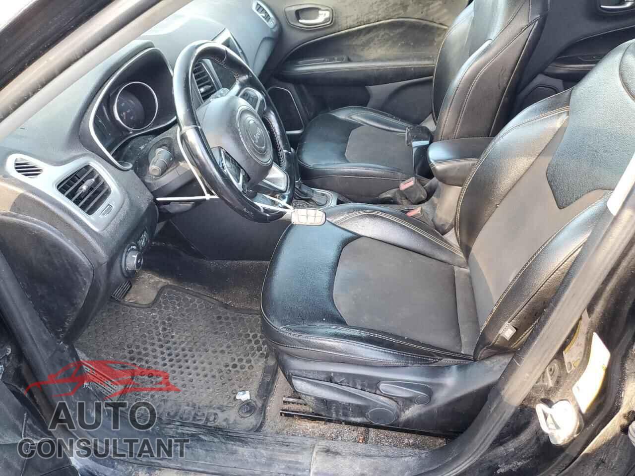 JEEP COMPASS 2020 - 3C4NJDBB0LT256445