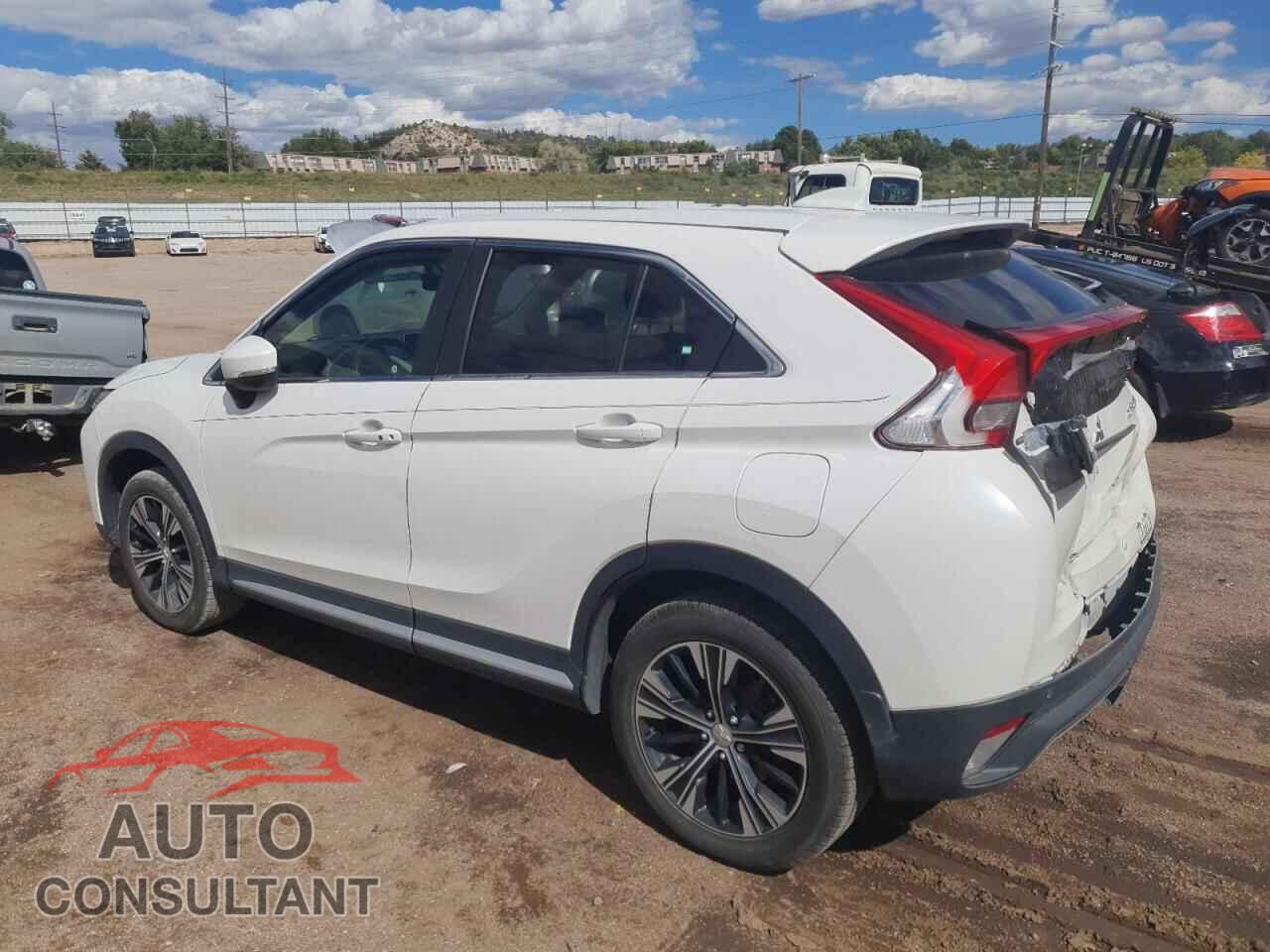 MITSUBISHI ECLIPSE 2018 - JA4AT5AA2JZ039678