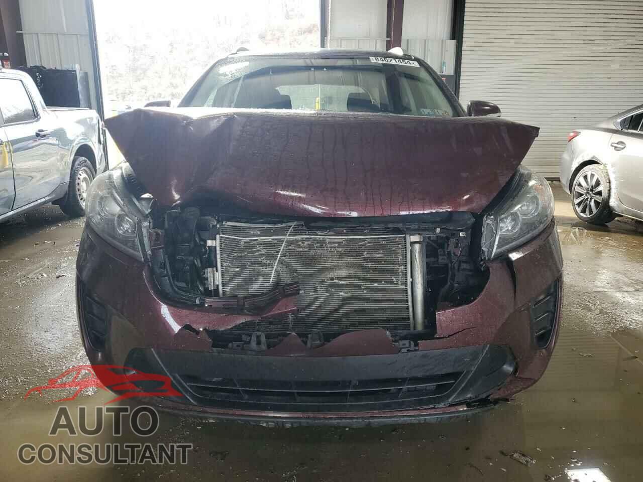 KIA SORENTO 2019 - 5XYPGDA37KG537892