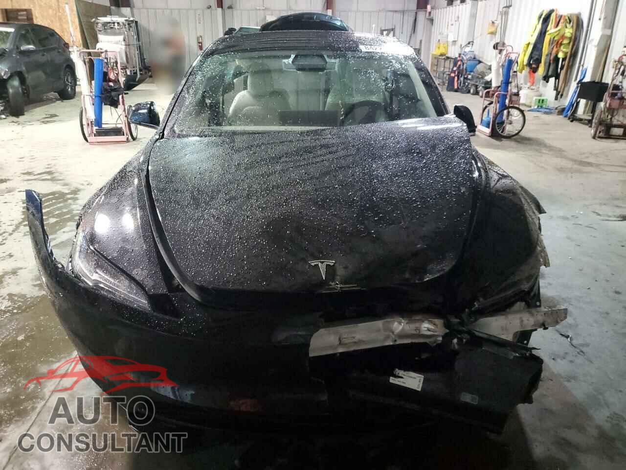 TESLA MODEL 3 2024 - 5YJ3E1EA2RF814039