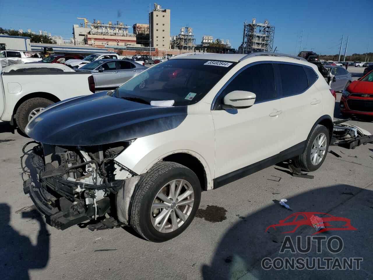 NISSAN ROGUE 2017 - JN1BJ1CP2HW035025