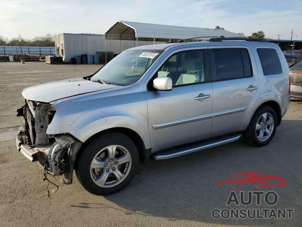 HONDA PILOT 2015 - 5FNYF4H41FB008635