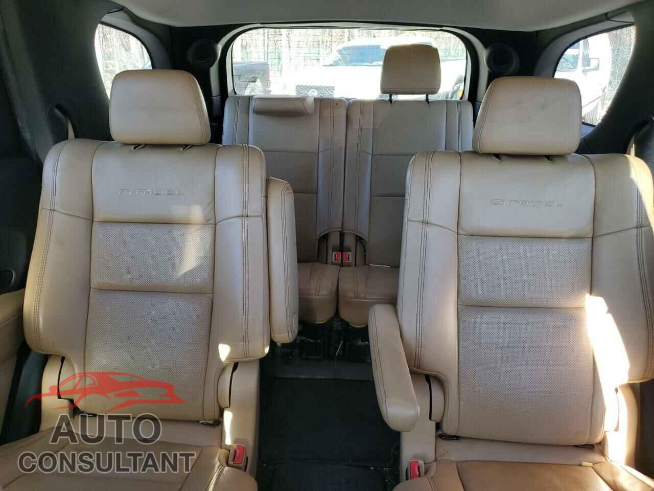 DODGE DURANGO 2013 - 1C4SDJET4DC591055
