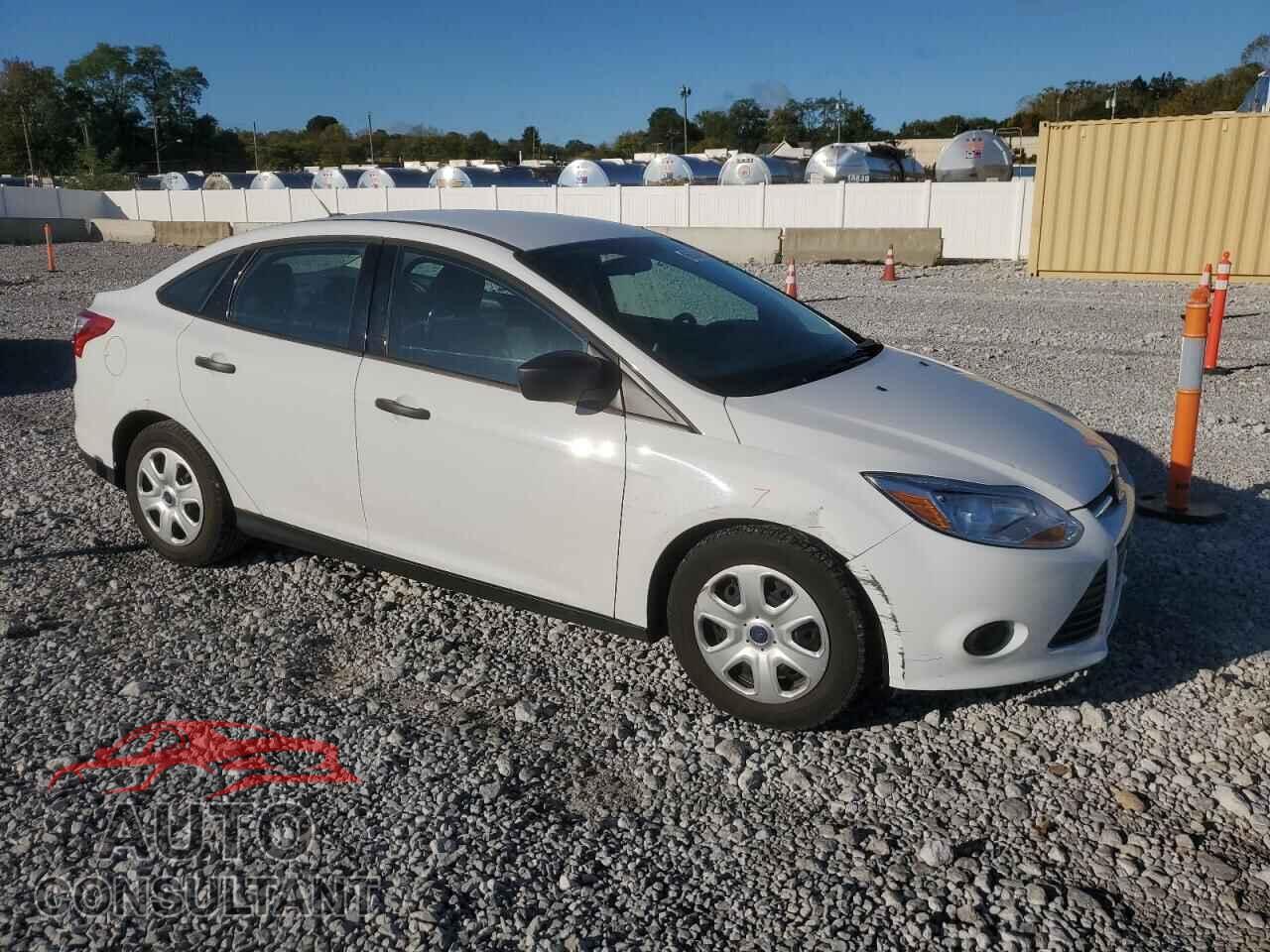 FORD FOCUS 2012 - 1FAHP3E28CL277627