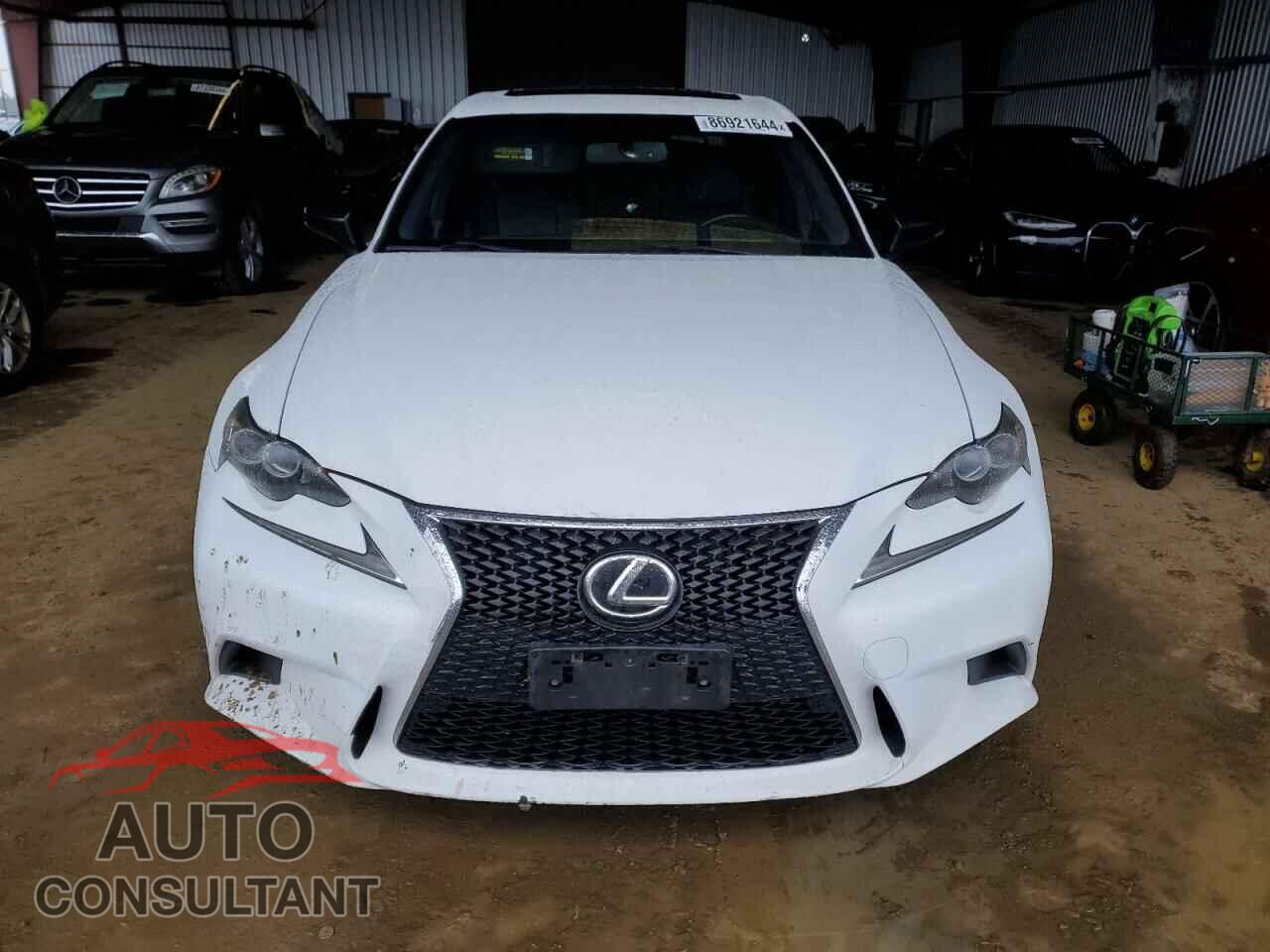 LEXUS IS 2015 - JTHBF1D27F5057671