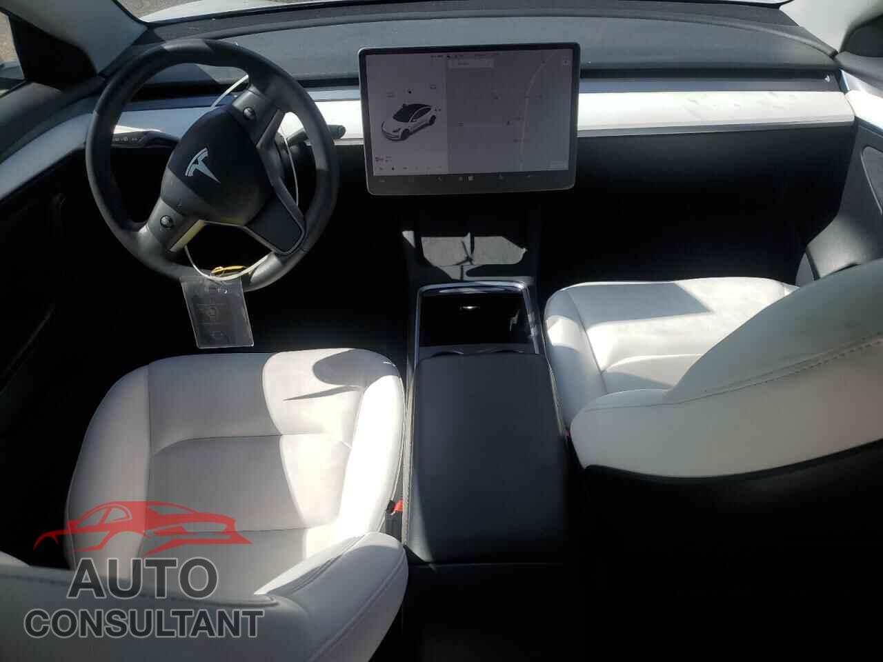 TESLA MODEL 3 2021 - 5YJ3E1EA5MF081932