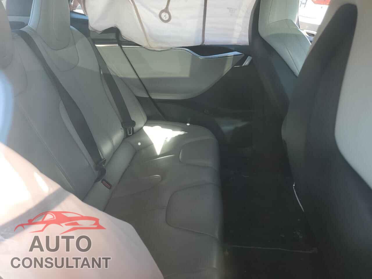 TESLA MODEL S 2016 - 5YJSA1E27GF133694