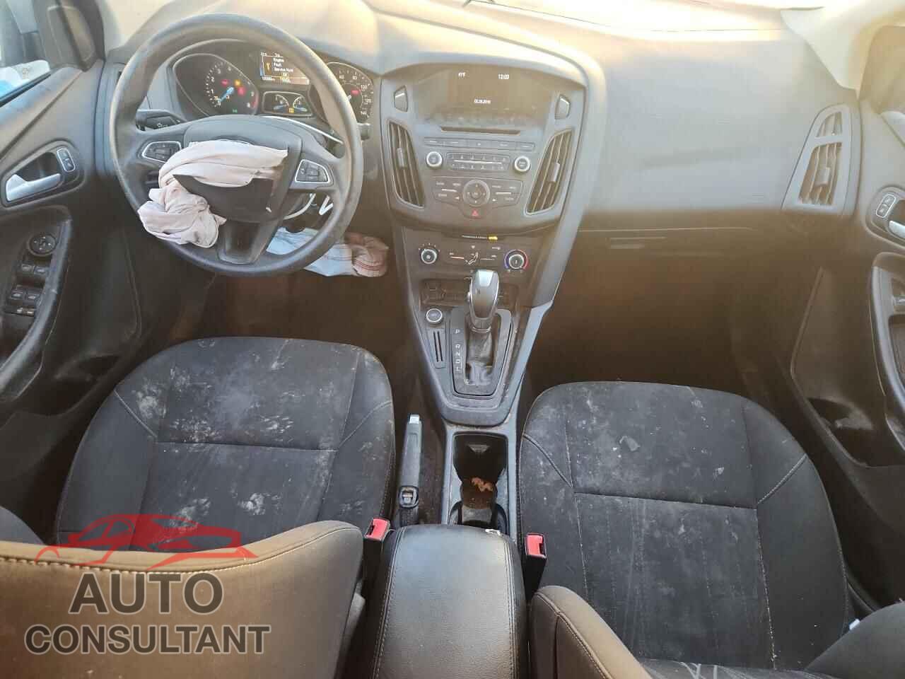 FORD FOCUS 2016 - 1FADP3F24GL307998