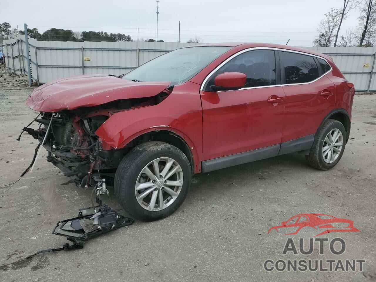 NISSAN ROGUE 2018 - JN1BJ1CP7JW162973