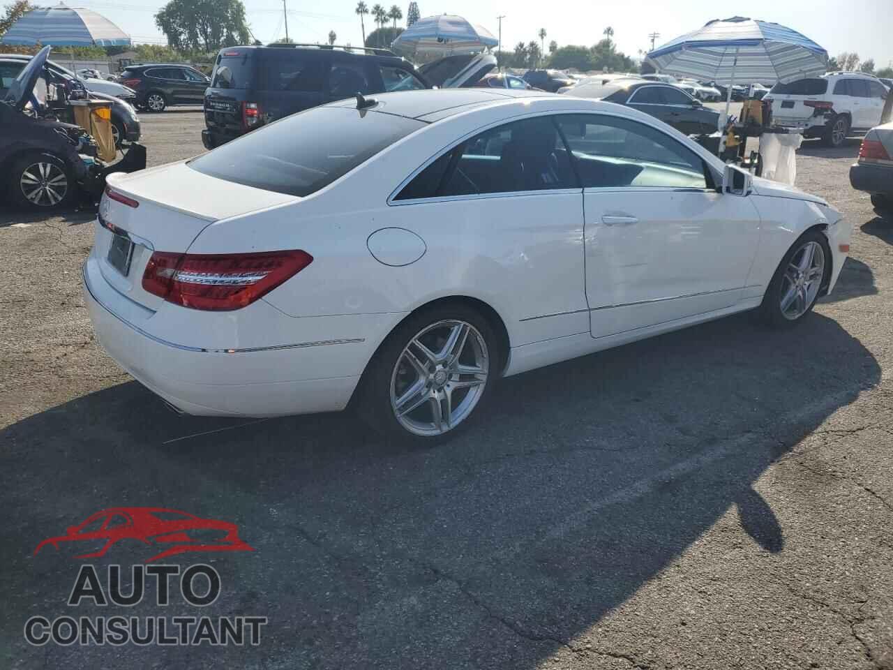 MERCEDES-BENZ E-CLASS 2013 - WDDKJ5KB1DF197268