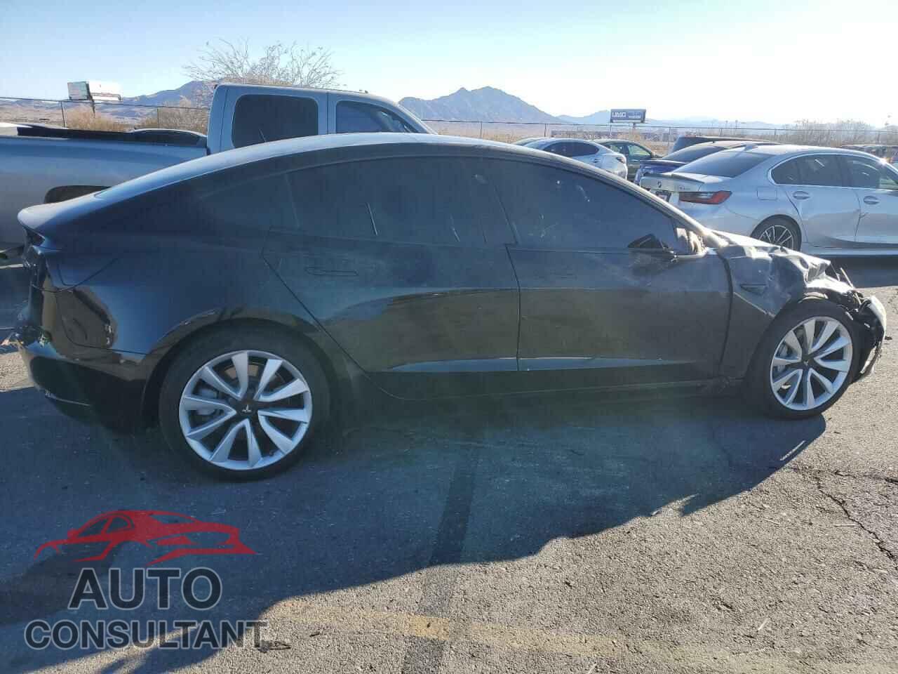 TESLA MODEL 3 2018 - 5YJ3E1EA0JF049112