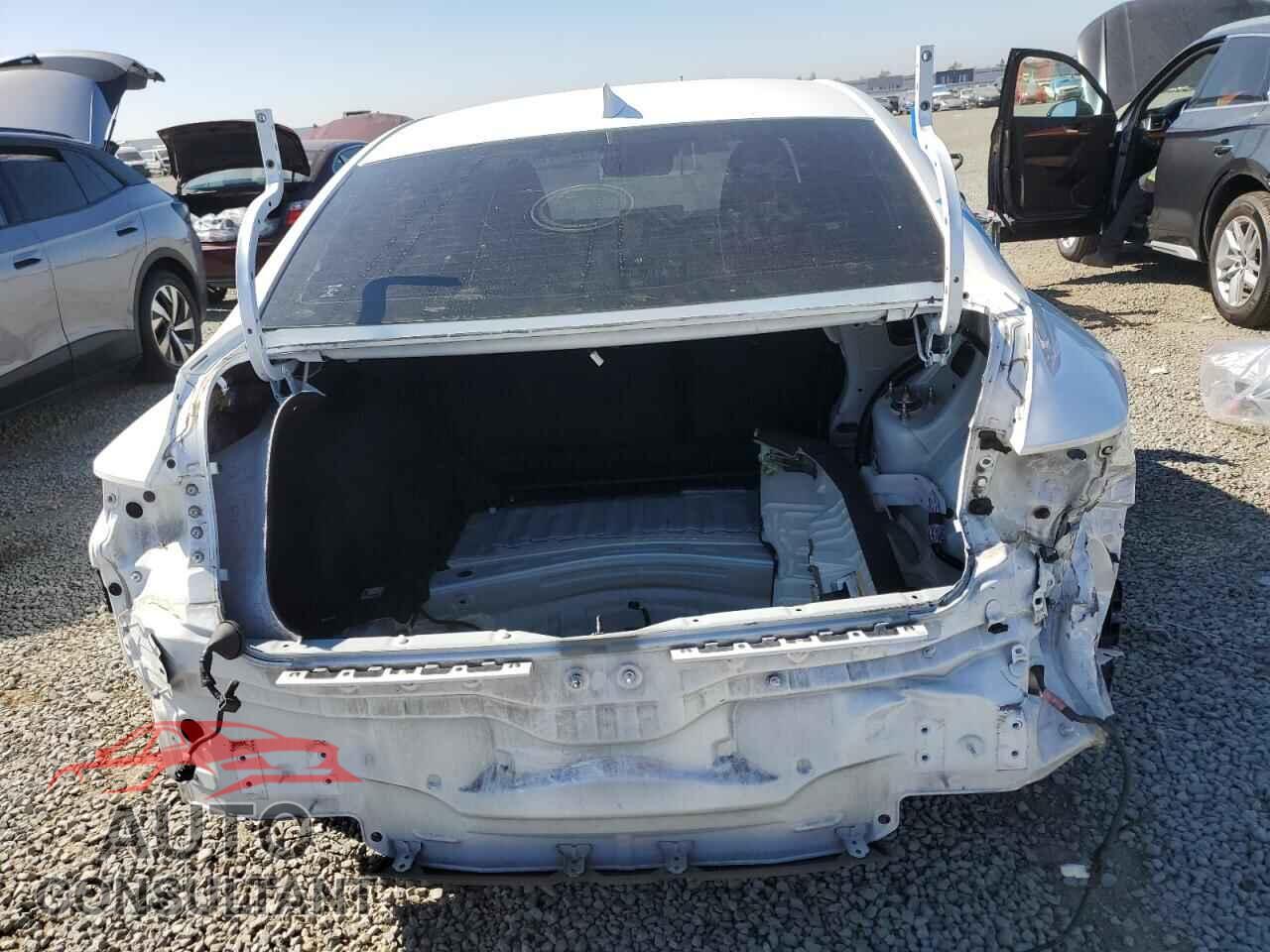 LEXUS IS 2021 - JTHCA1D26M5111574