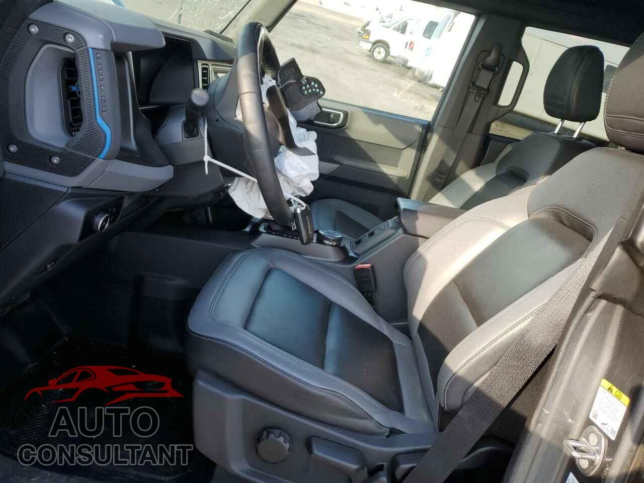 FORD BRONCO 2023 - 1FMEE5DP3PLC09149