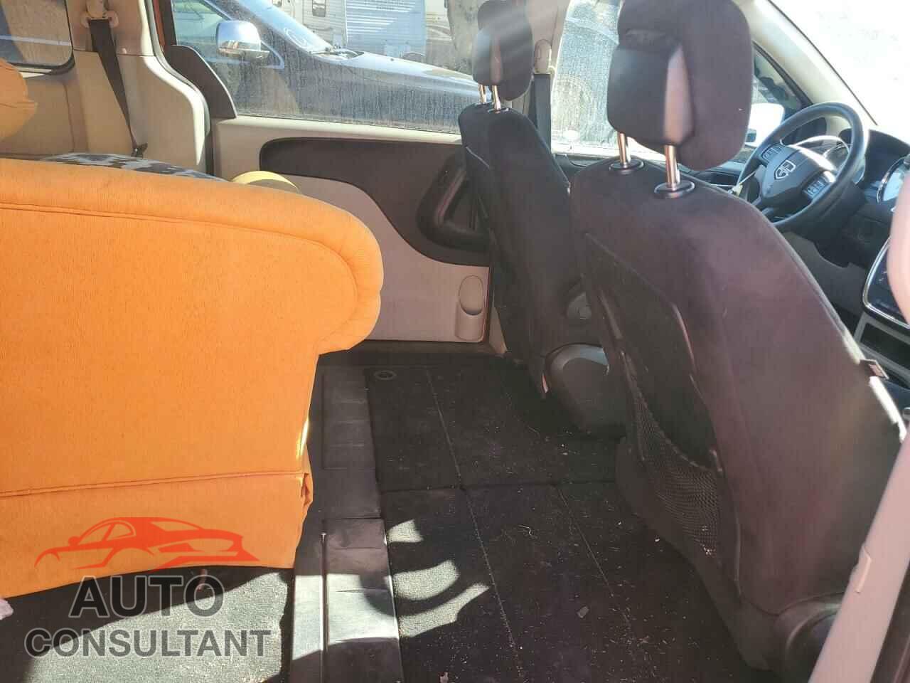 DODGE CARAVAN 2011 - 2D4RN3DG0BR667485