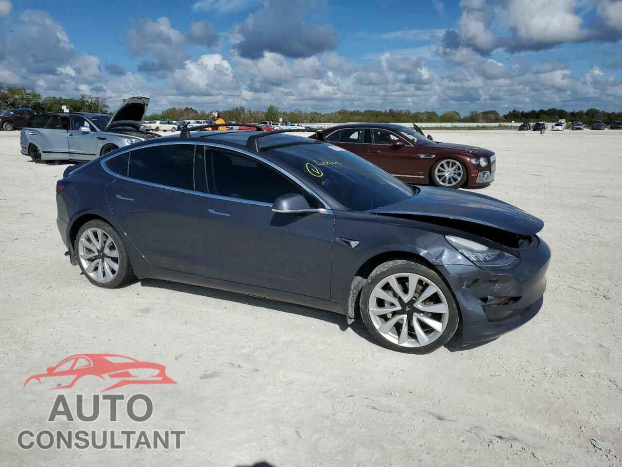 TESLA MODEL 3 2019 - 5YJ3E1EA0KF476016