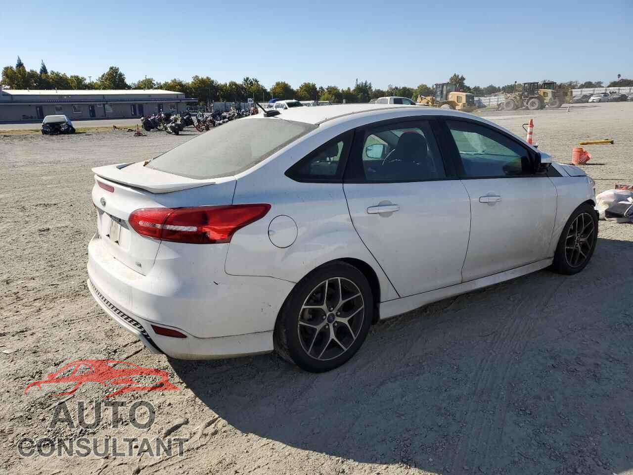 FORD FOCUS 2016 - 1FADP3F21GL238722