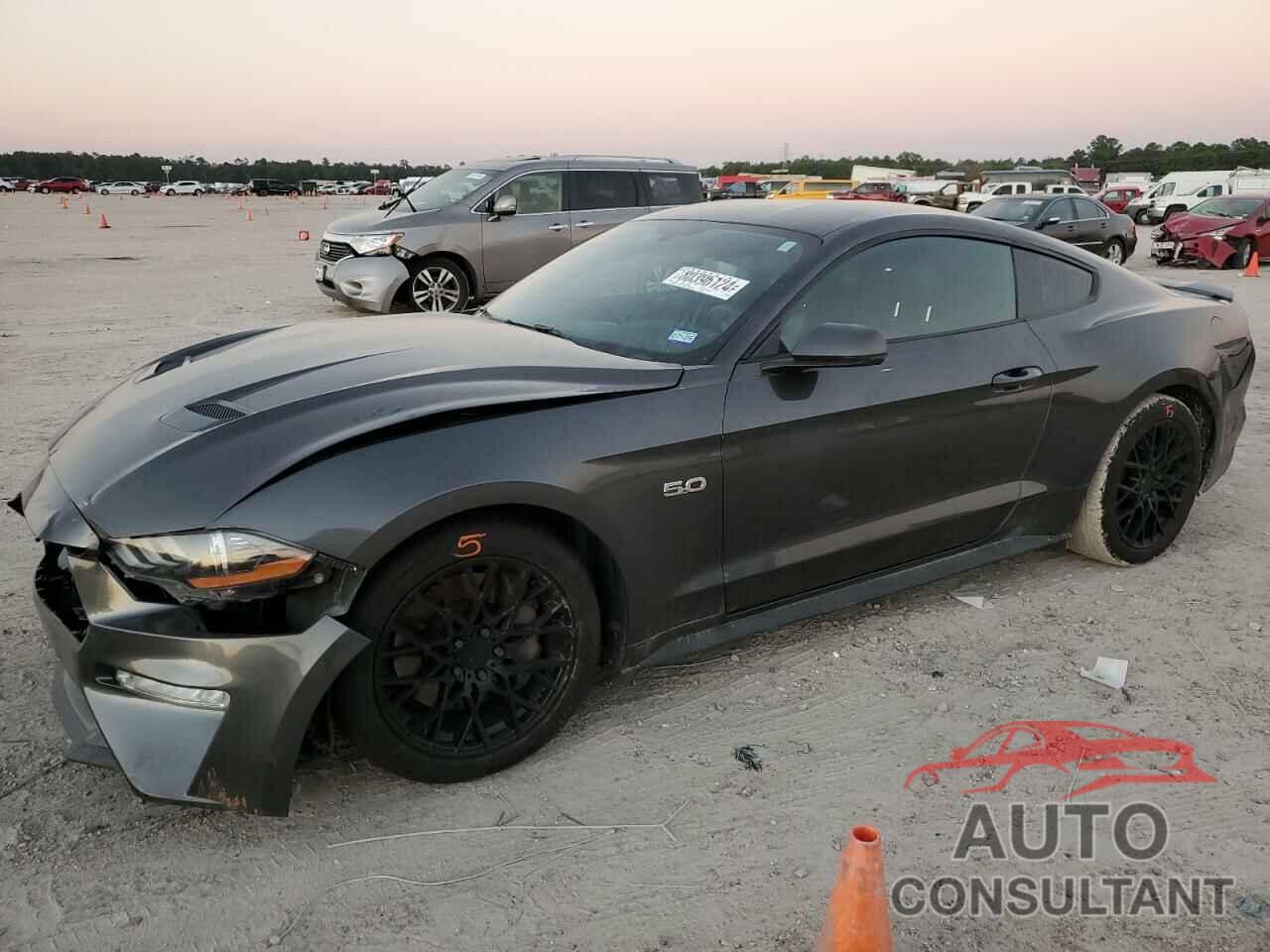 FORD MUSTANG 2019 - 1FA6P8CF9K5147935