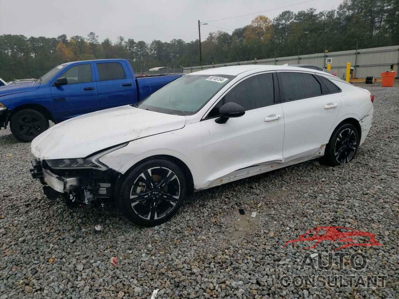 KIA K5 2023 - 5XXG64J27PG213525
