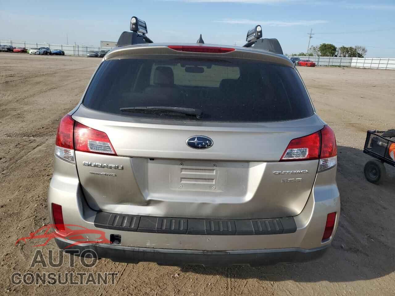 SUBARU OUTBACK 2014 - 4S4BRDNC4E2301841