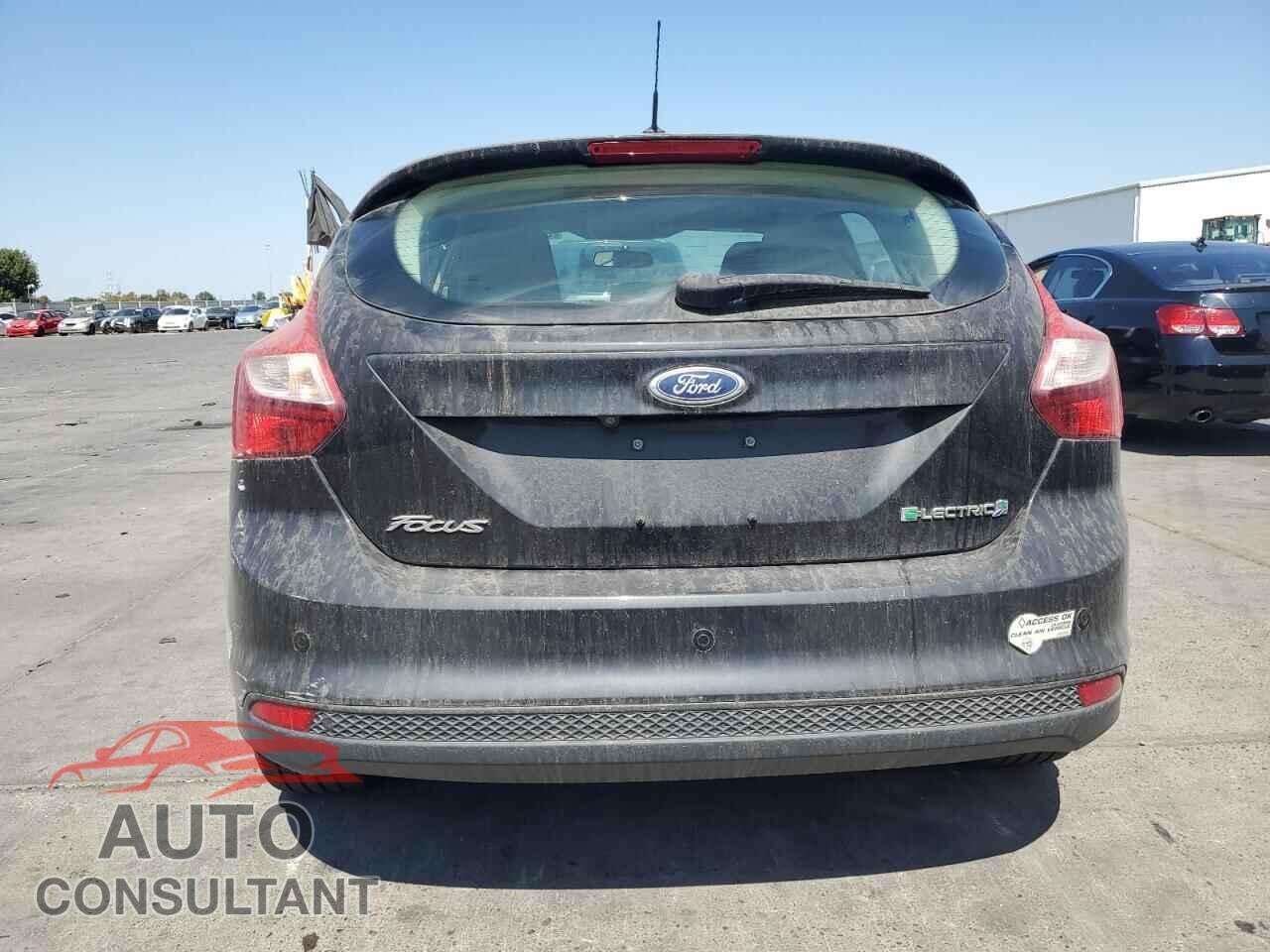 FORD FOCUS 2014 - 1FADP3R48EL314785
