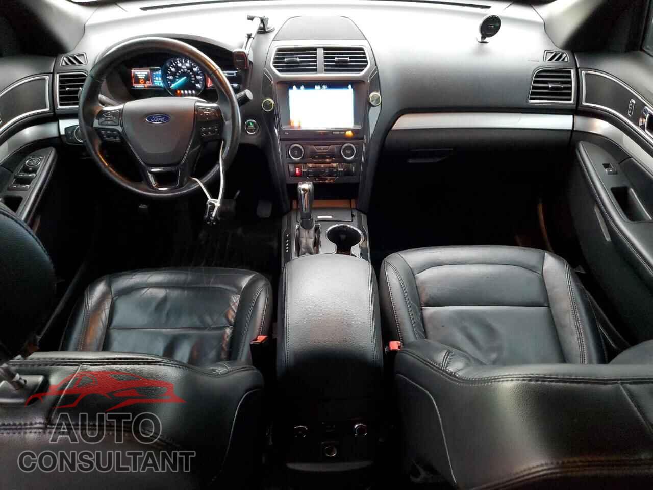 FORD EXPLORER 2017 - 1FM5K8D80HGA76962