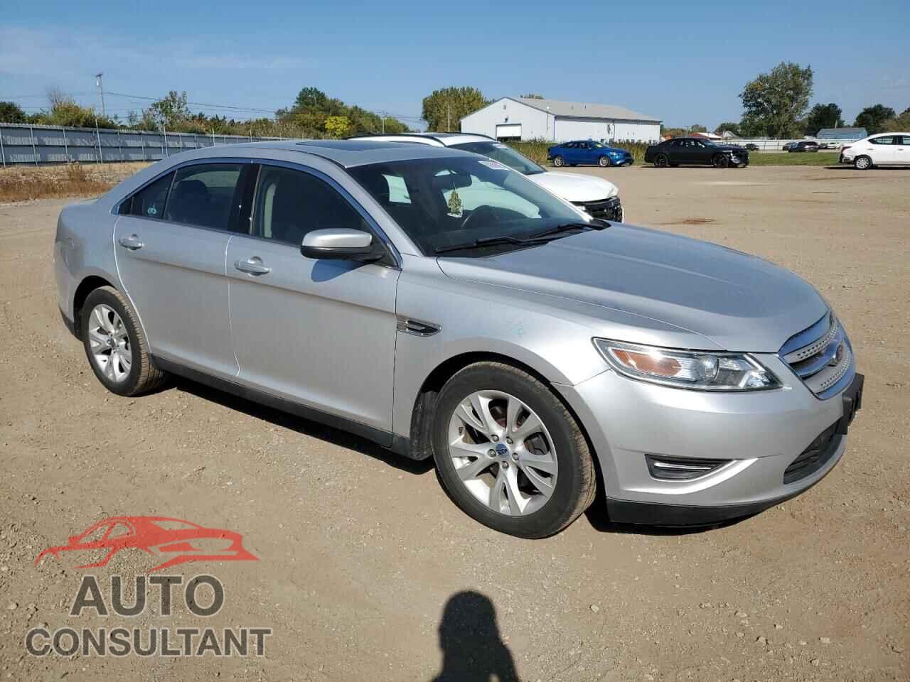 FORD TAURUS 2011 - 1FAHP2EW3BG136954