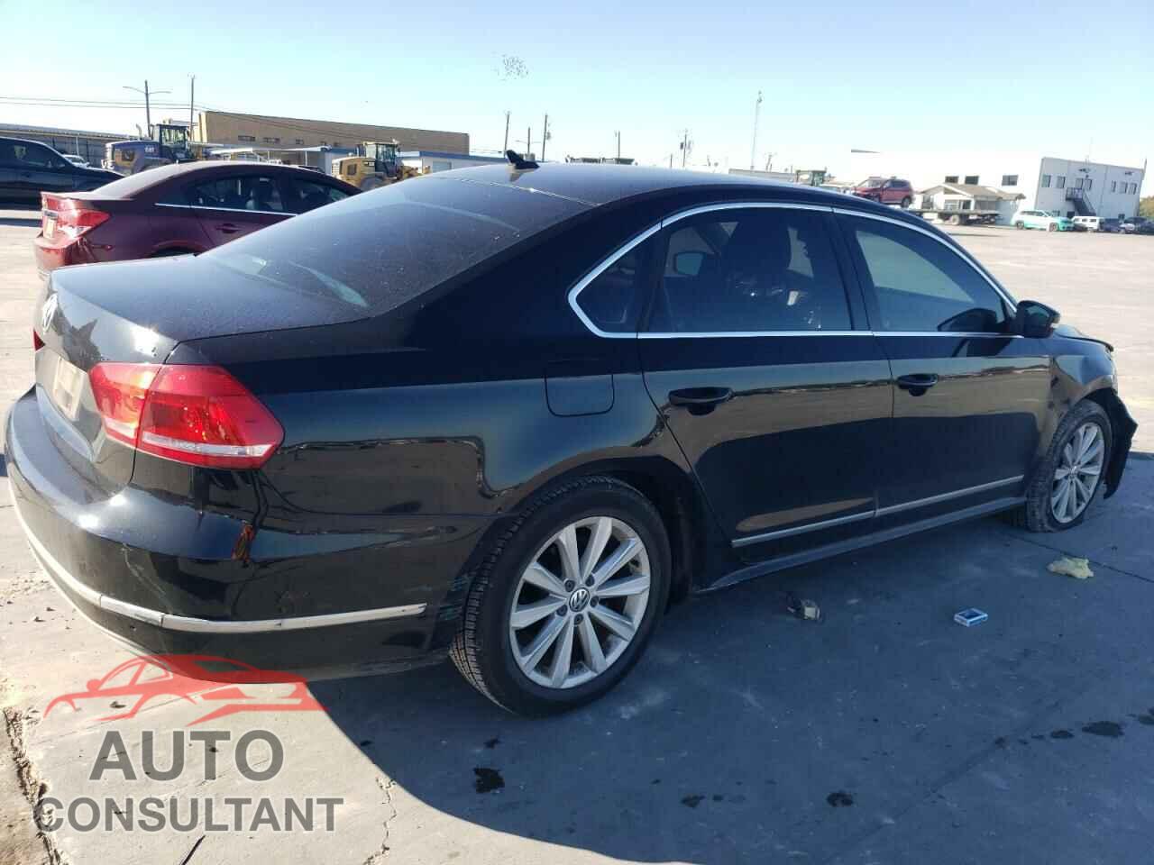 VOLKSWAGEN PASSAT 2013 - 1VWCH7A38DC035233